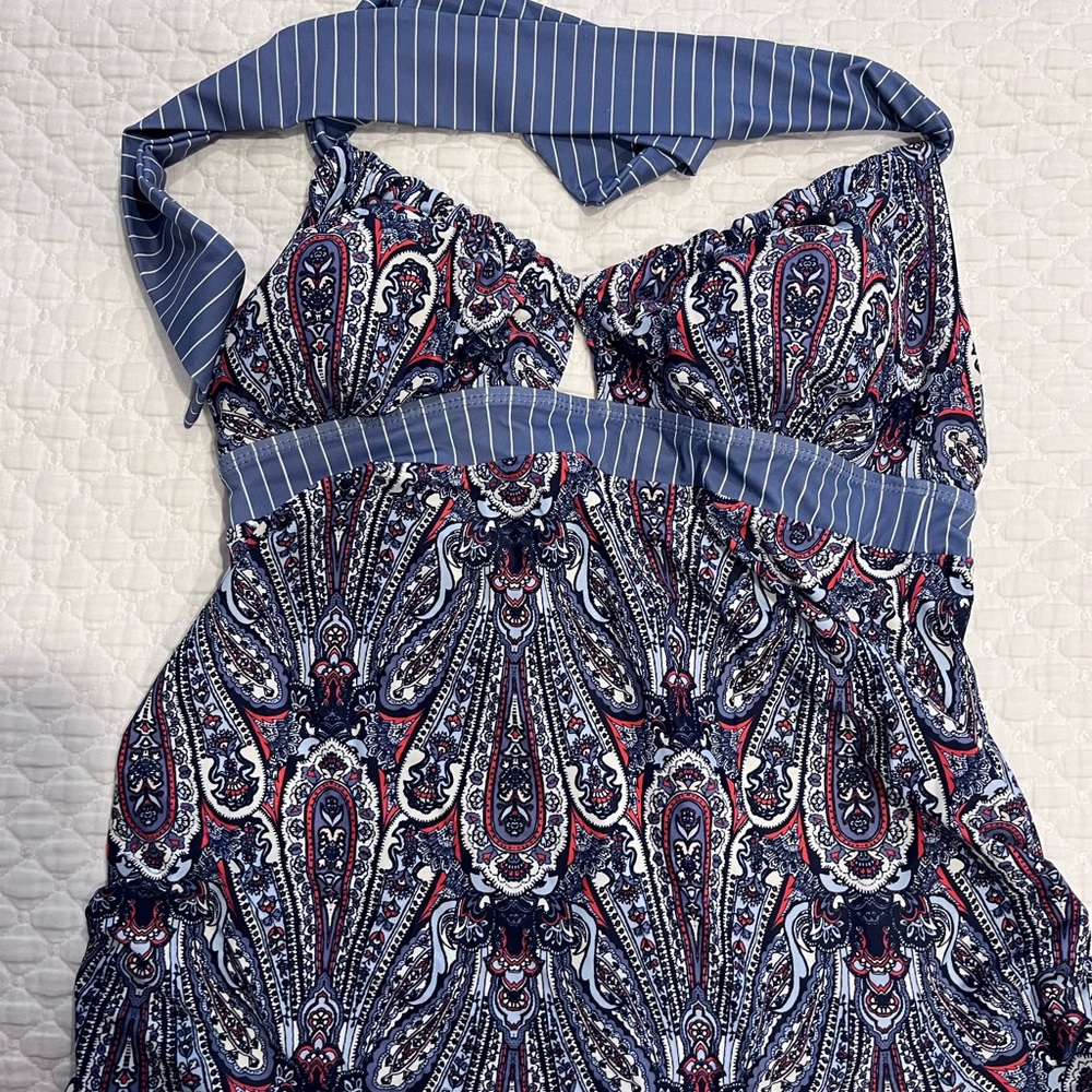 Pea in the pod tankini top Small